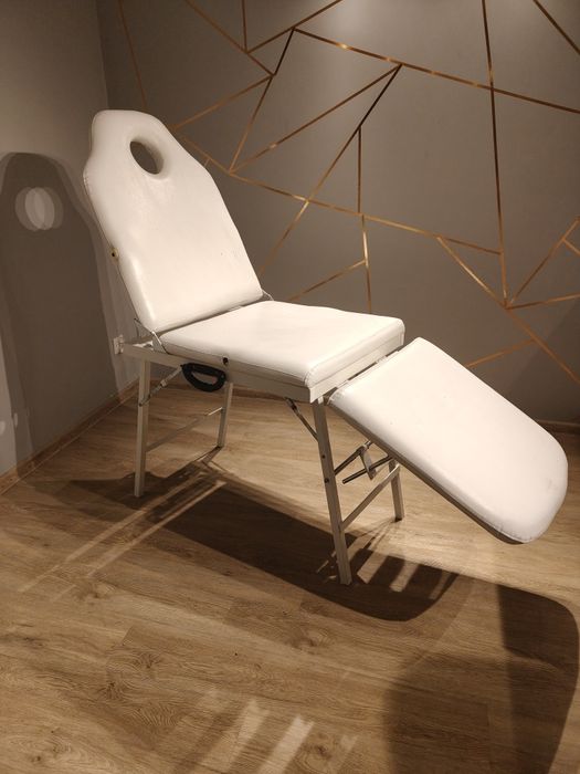 Łóżko kosmetyczne