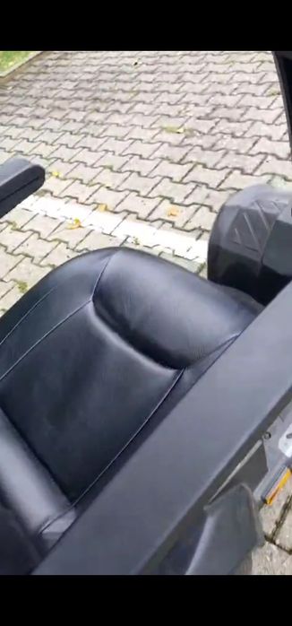 Електричний скутер для інвалідів