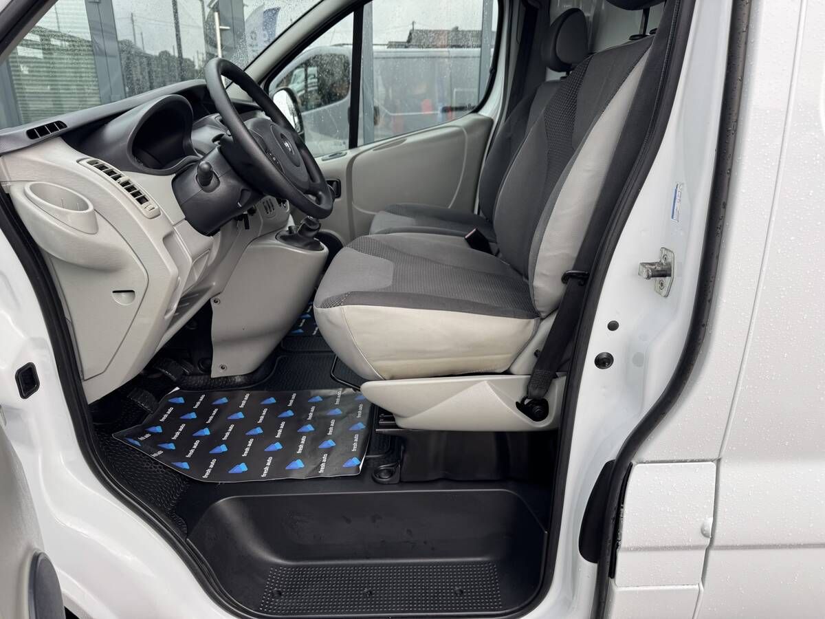 Renault Trafic 2014 freshauto