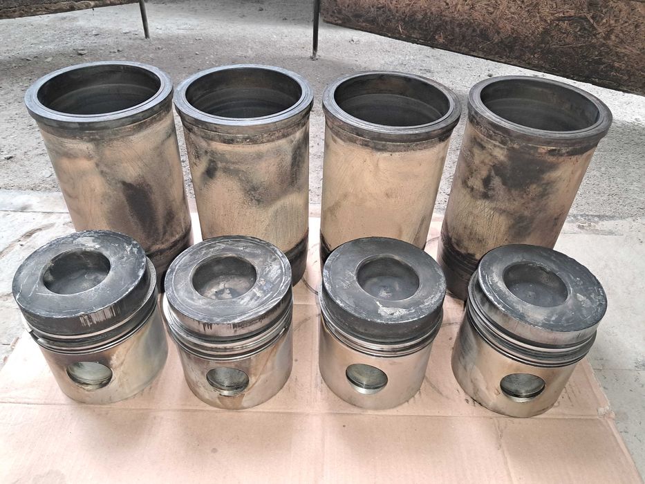 Поршнева д-245.7, гільза, поршень.