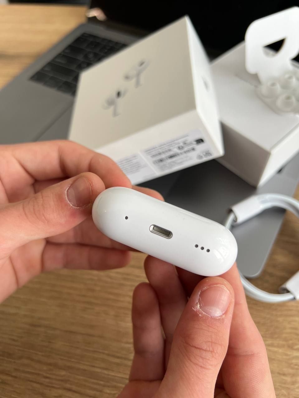 AirPods 2 (Full) шумоподавлення