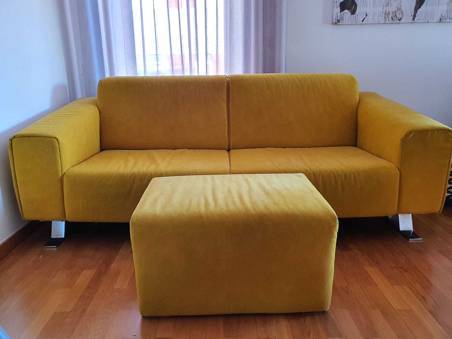 Sofá amarelo 3 lugares c/ espumas de elevada qualidade >40Kg/m^3