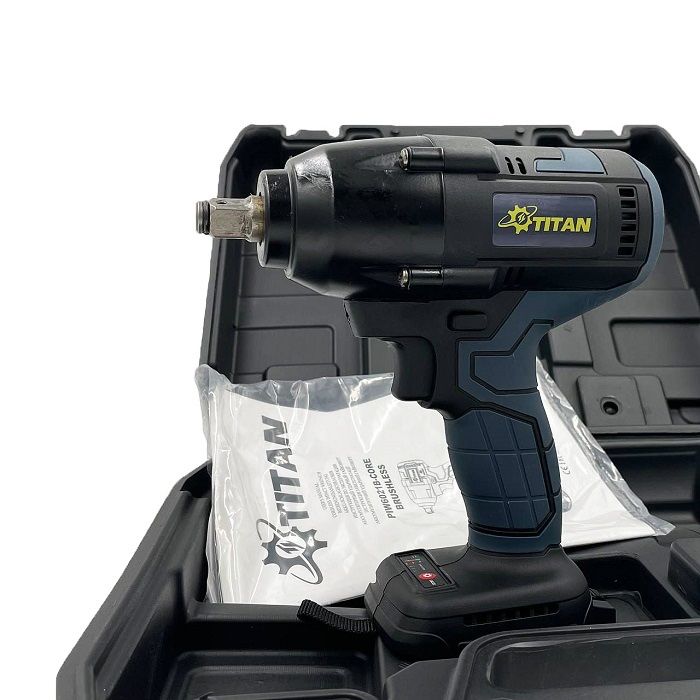 Аккумуляторный ударный гайковерт TITAN PIW6021B