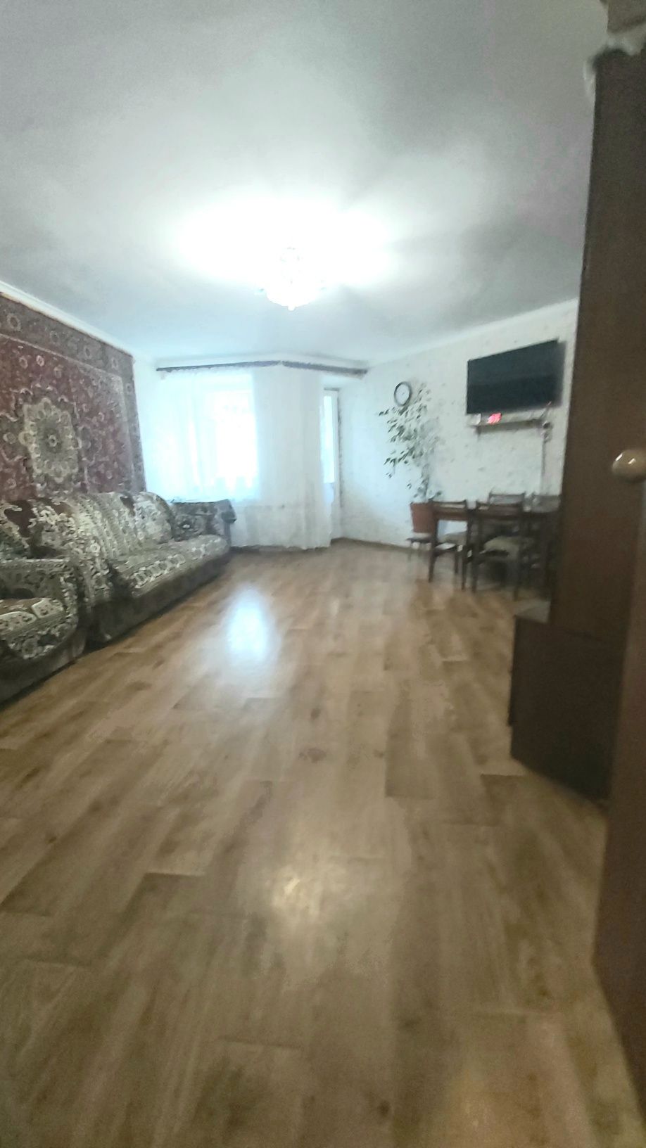 Продам 3 комнатную улучшенной планировки в кирпичном доме, 3 этаж!