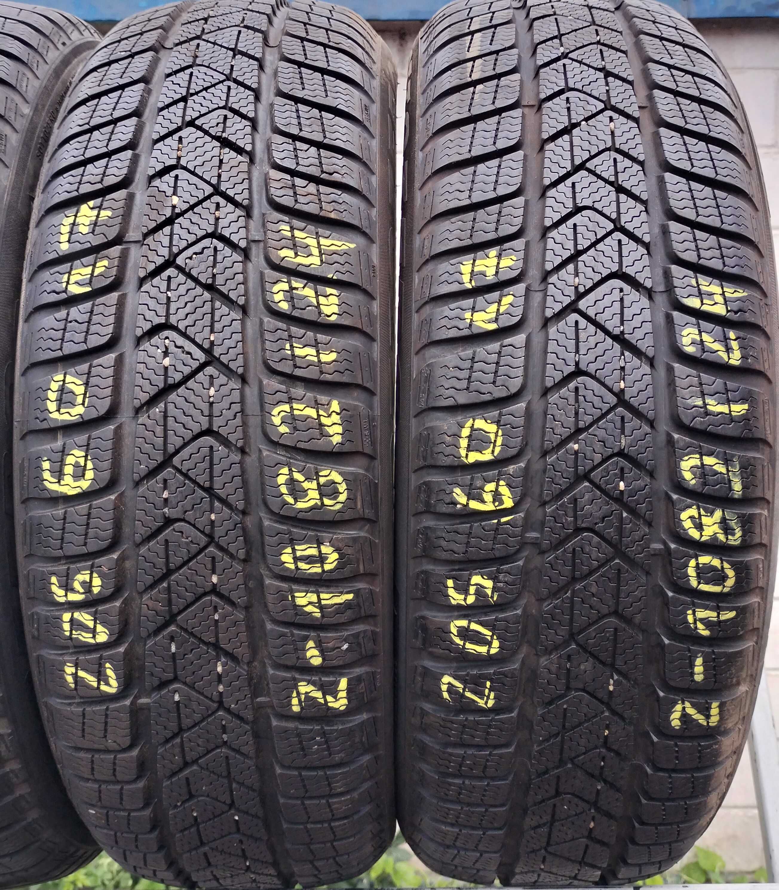 205/60r17 93H (Z1082/24)02 4szt 6/7mm Sottozero 3 PIRELLI ZIMOWE