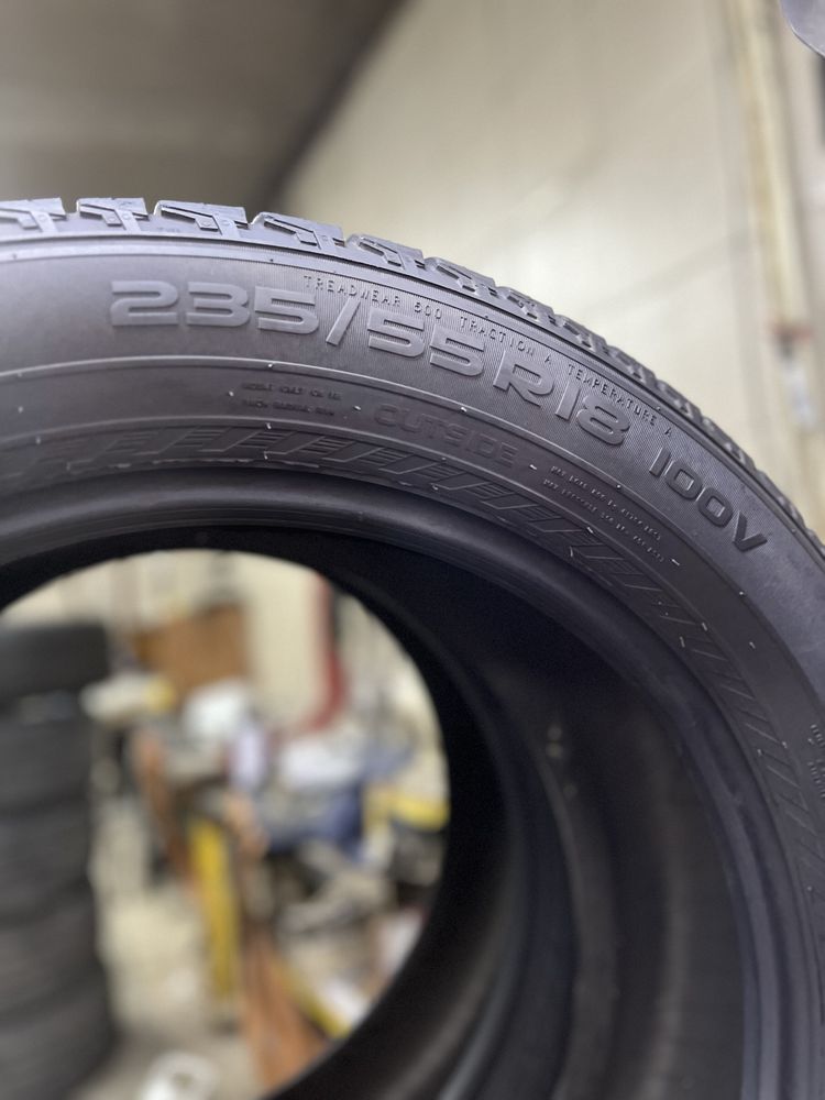 Nokian 235/55r18