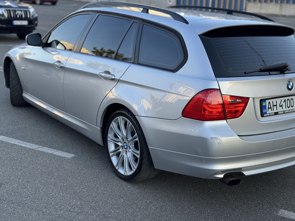 BMW e91 рест, вся в рідній фарбі, без підкрасів