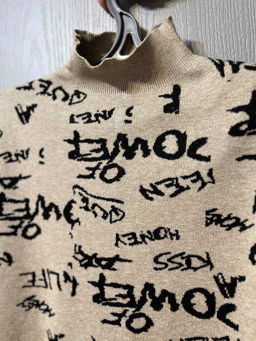 Продам теплу кофту в доброму станi