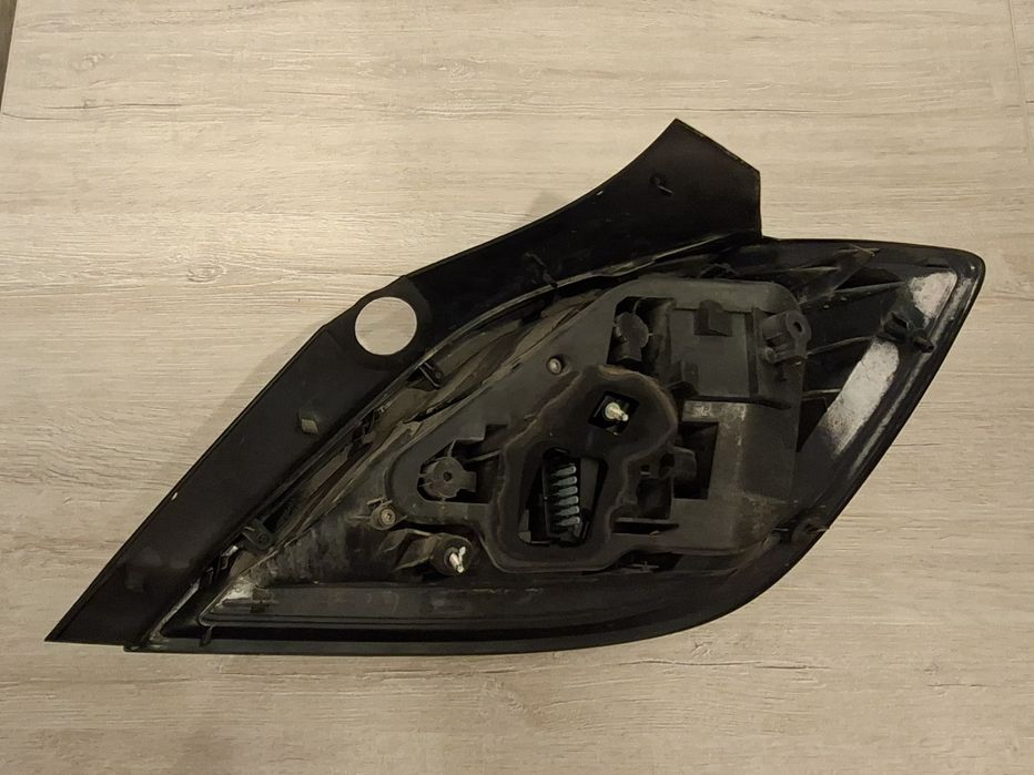 Lampa lewa i prawa tył Opel Astra H