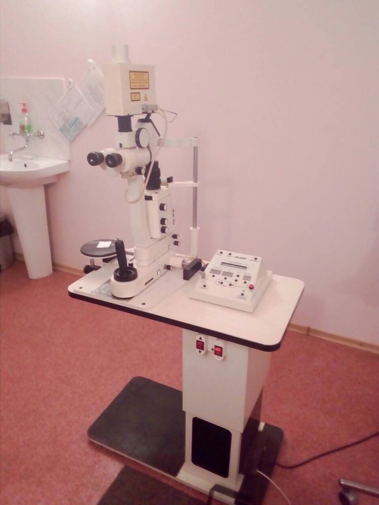 Продам лазерную офтальмологическую систему