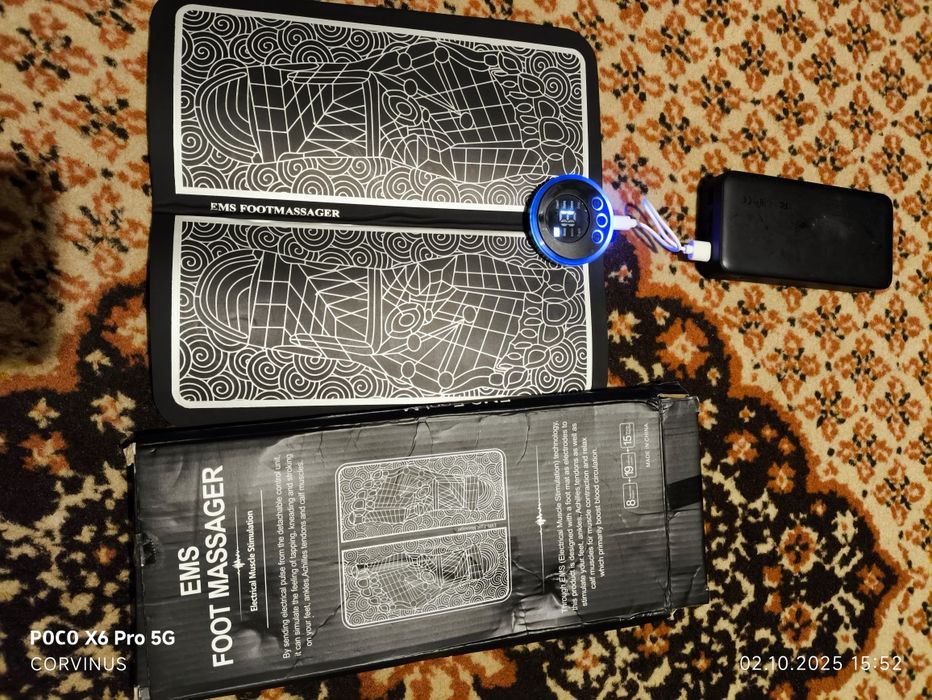 Вібраційний масажер EMS для ніг