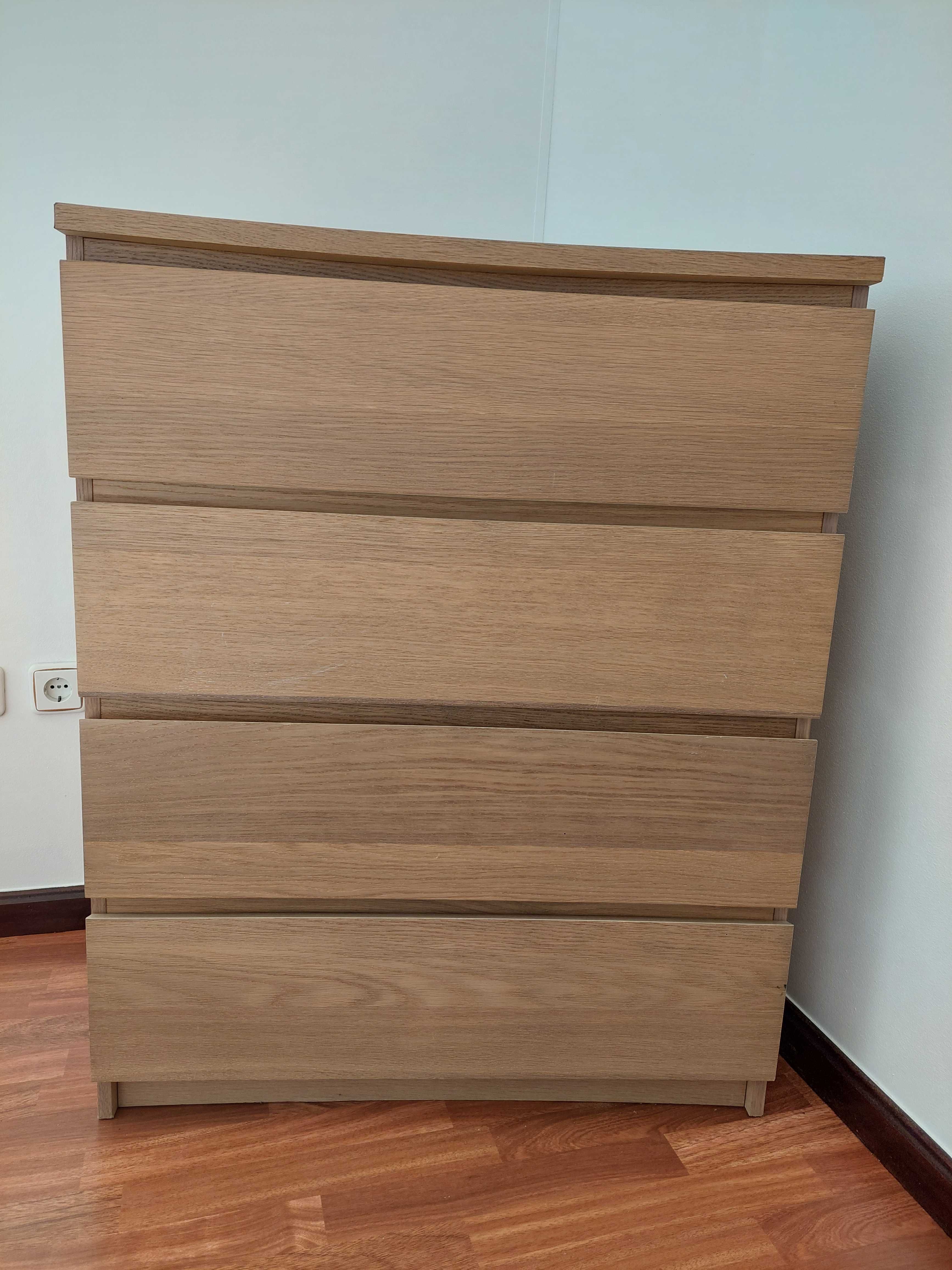 Cómoda Malm_Ikea