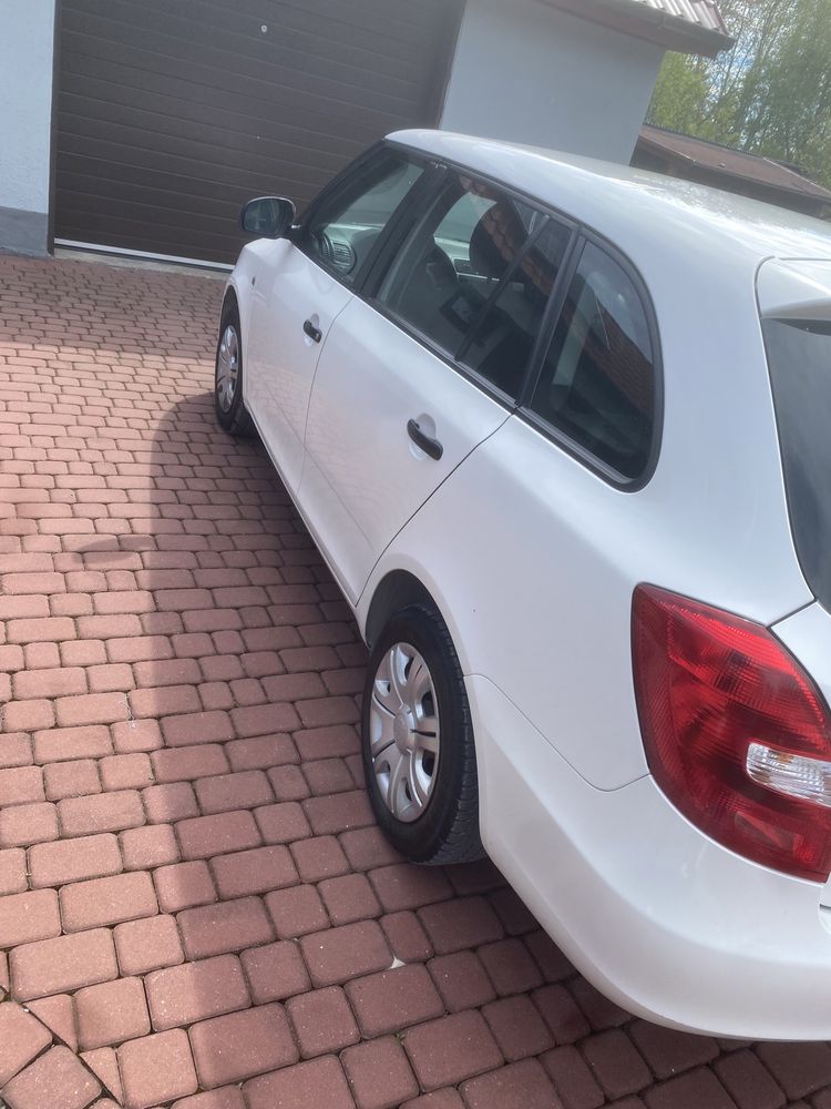 Skoda Fabia 1.6 TDI lift 90 KM