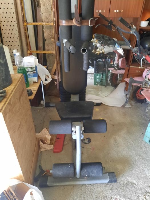 Vendo máquina de musculação