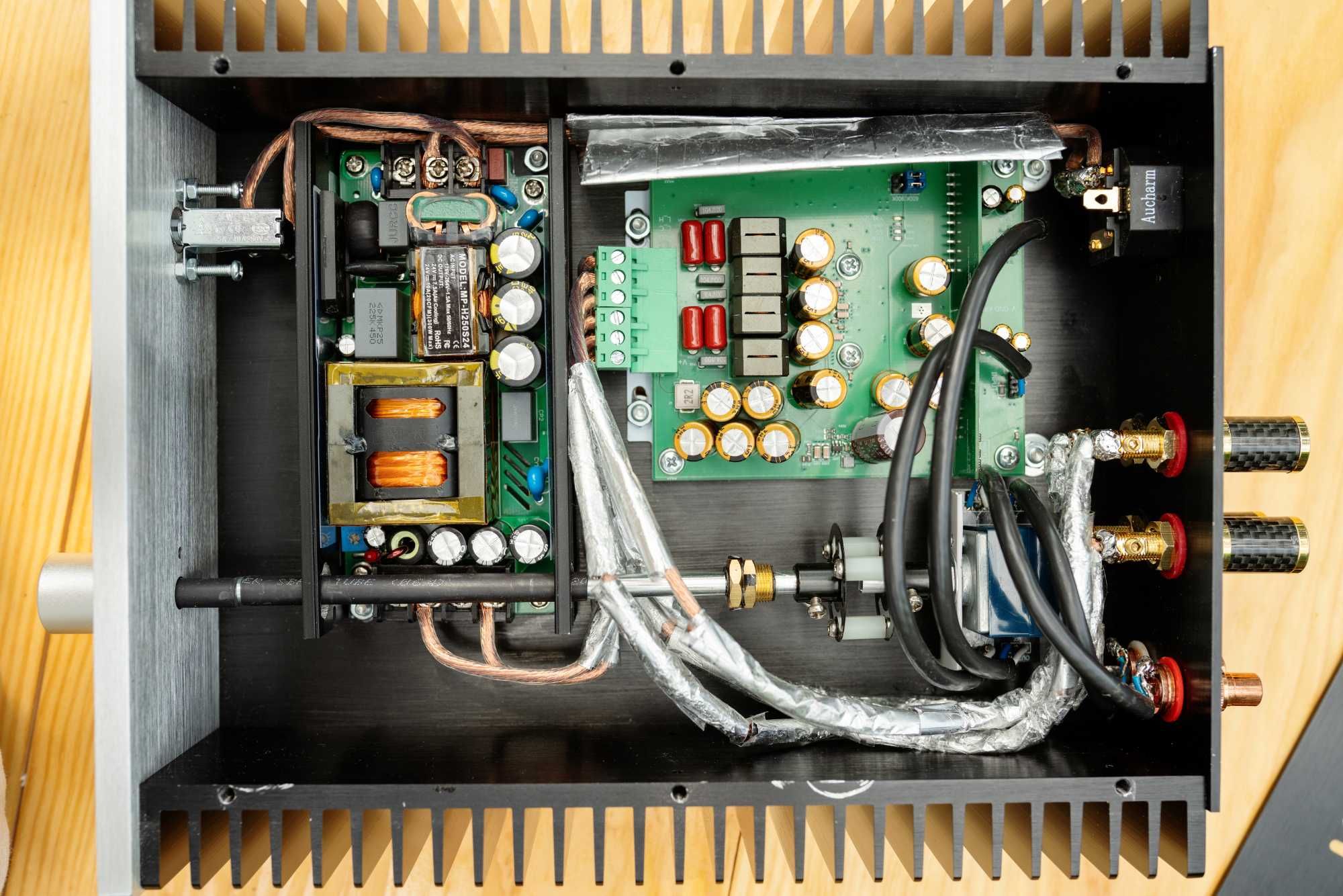 Усилитель D класса Hi-End уровня Ptero Stereo