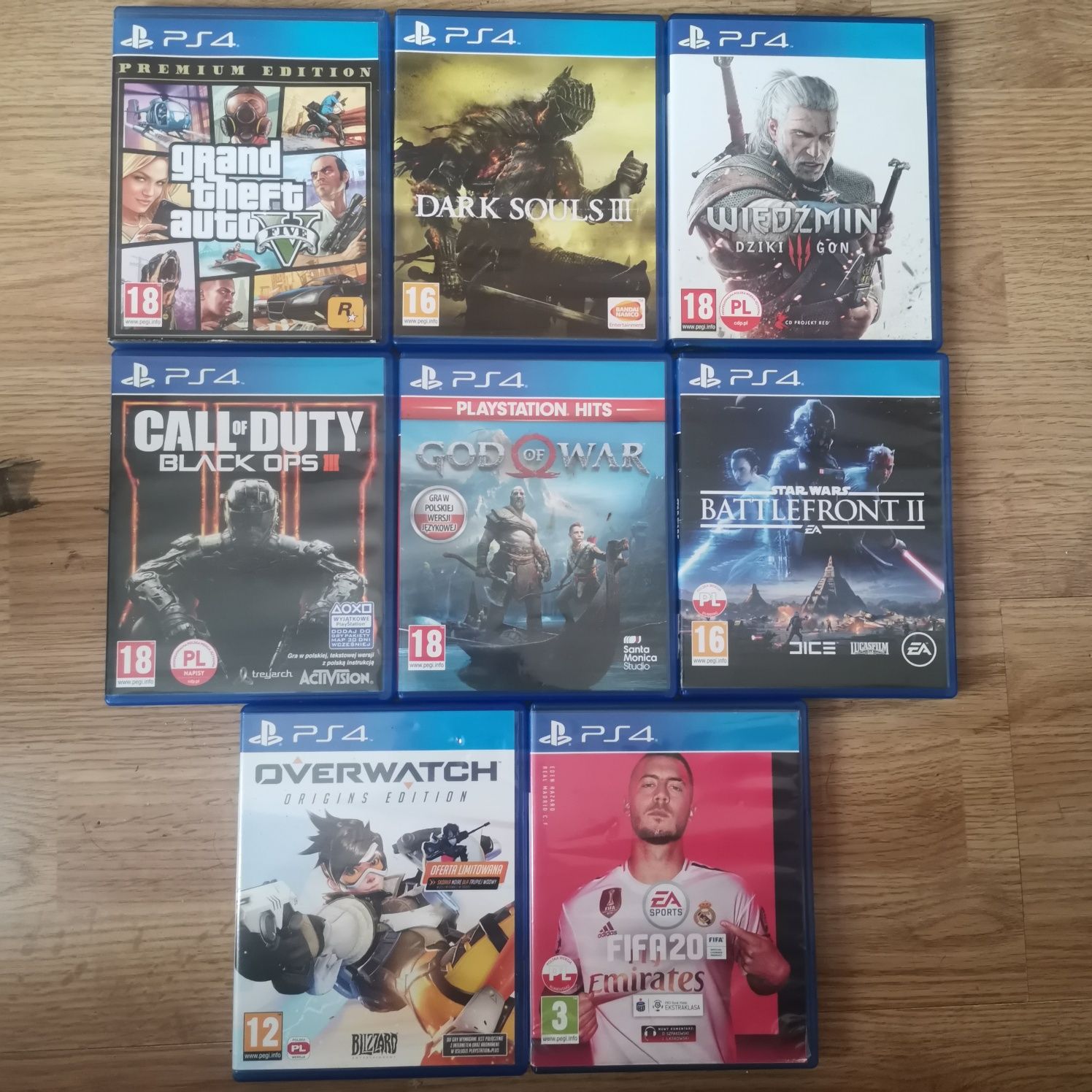 Gry ps4, zestaw, całość