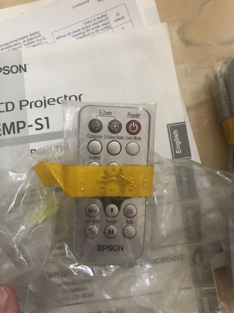 Проектор Epson EMP-S1