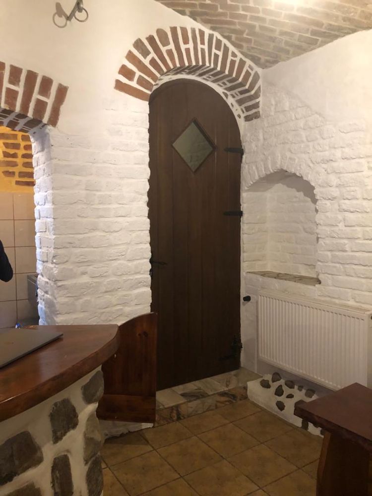 Wynajmę lokal użytkowy/ piwnicę 55 m2 przy Rynku Nowomiejskim Toruń