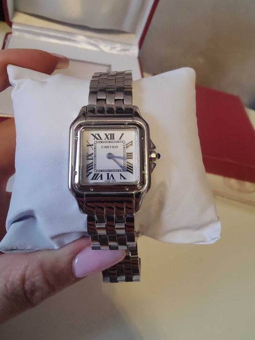Годинник Panthère de Cartier, Medium model
