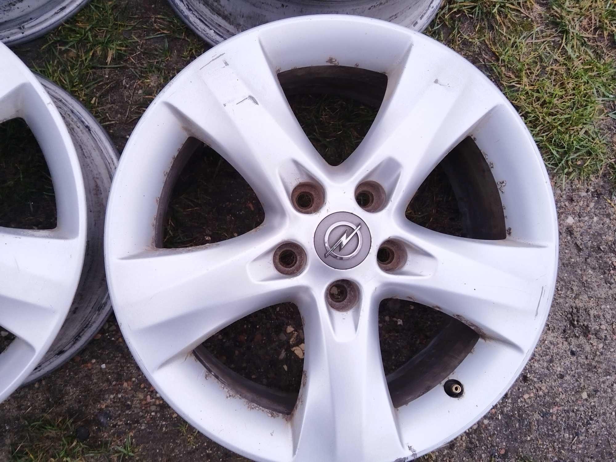 Alufelgi 17 Opel Astra Zafira Antara 5x115