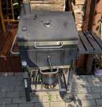 Grill żeliwny ruszt pojemnik do rozpalania
