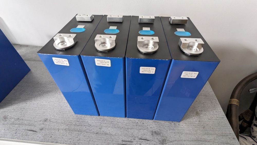 Акумулятори Eve MB31 314AH Grade A+ LiFePO4 3.2V