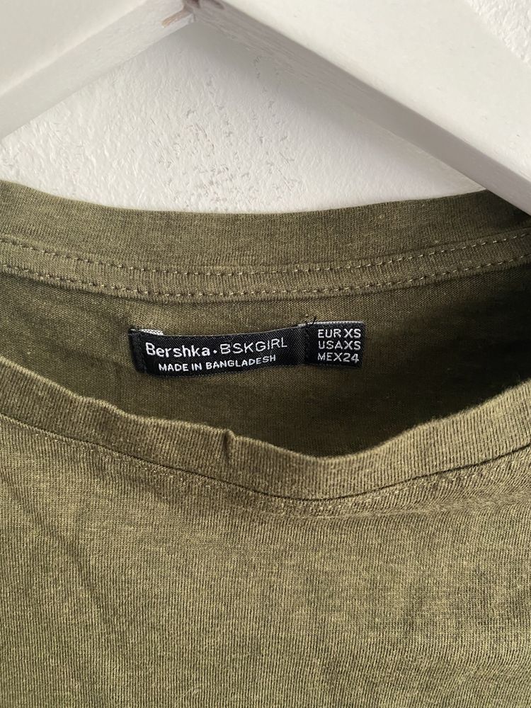 Top verde Bershka