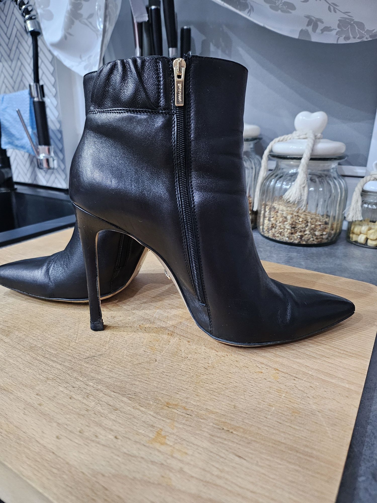 Sprzedam buty Gino Rossi