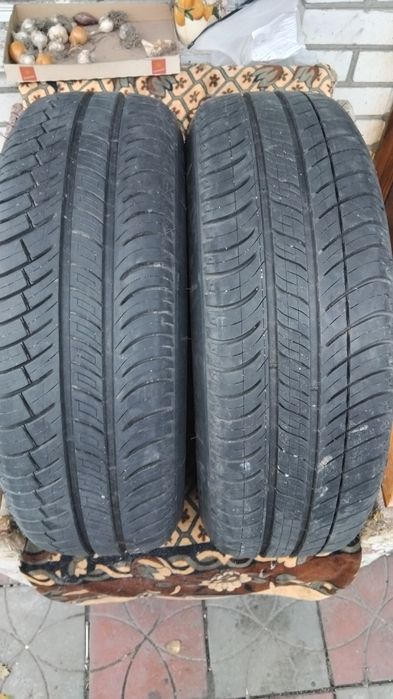 Літні шини 195 65 15