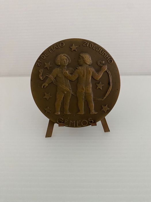Medalhão em bronze - signos