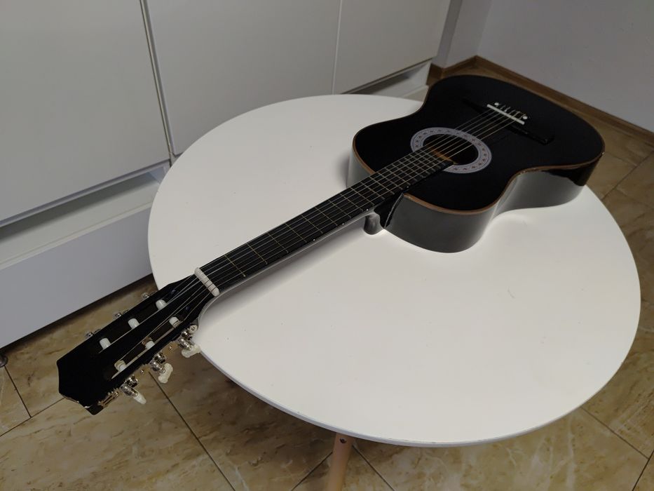 Gitara klasyczna akustyczna Craftman M5831 wraz z futeralem