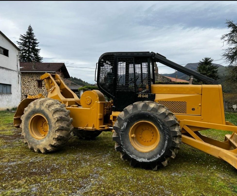 John Deere 640 Skidder Florestal