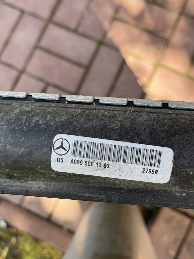Продам  радіатор охолодження на  Mercedes GLE