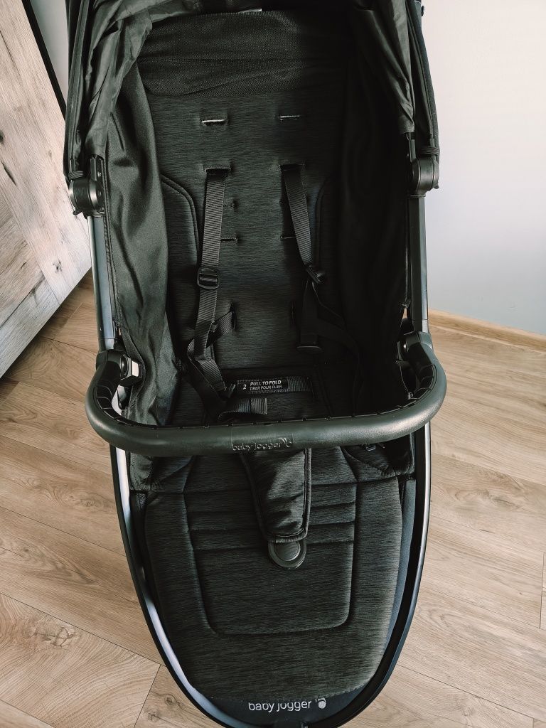 Wózek spacerowy Baby Jogger City Mini GT2