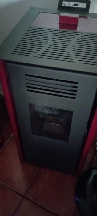 Salamandra a pellets INVICTA