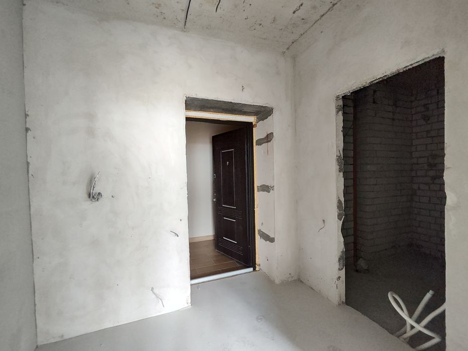 Однокімнатна квартира в Sofia Residence, заселений будинок, 1к без %.