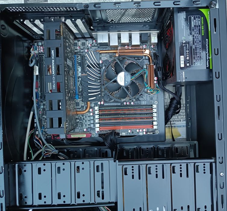 Игровой ПК Intel Core i7-950 (4 ядра, 8 потоков) 8 RAM