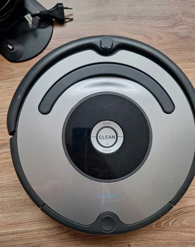 robot Roomba 620 robot sprzątający odkurzacz
