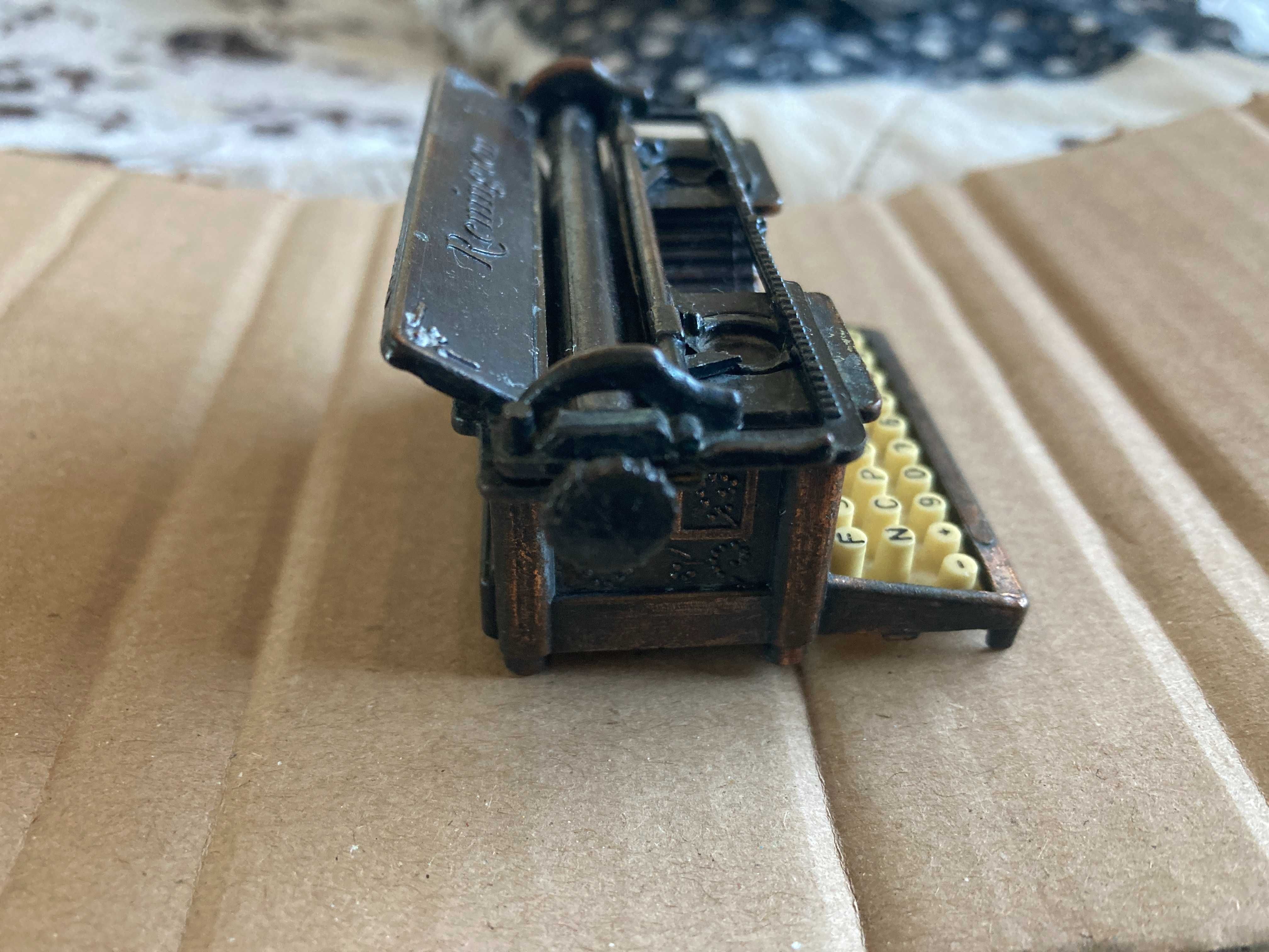 Игрушка точилка для карандашей Печатная машинка Renington Днепр