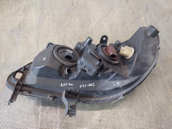Ótica / farol direita OPEL Zafira A (F75_)