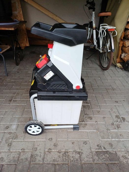 Rozdrabniacz do gałęzi NAC GY6000