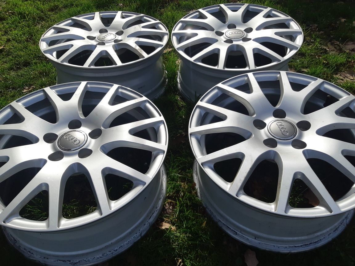 4 orginalne alufelgi 5x112 audi 7J ET47  17"