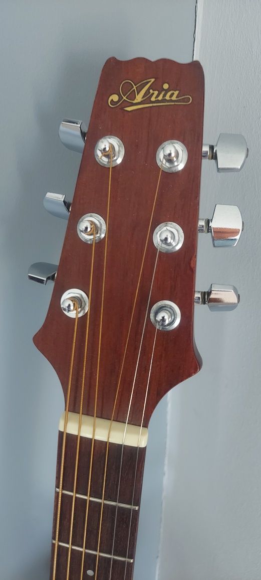 Gitara elektro akustyczna. ARIA AW-310 E, potężny instrument