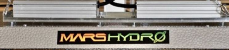 Фитопанель Mars Hydro TSL 2000 Indoor Full Spectrum Led Grow Light