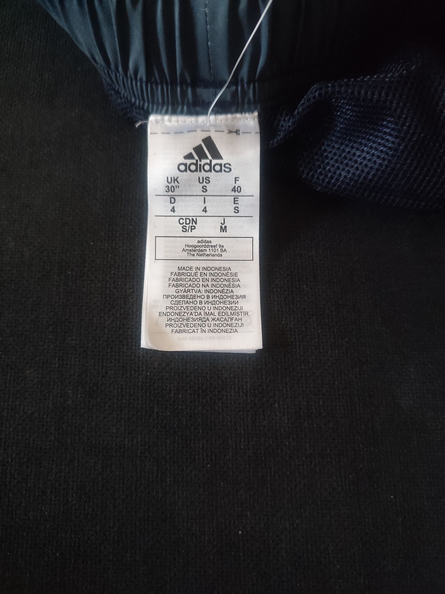 Sprzedam spodenki kąpielowe męskie nowe Adidasa