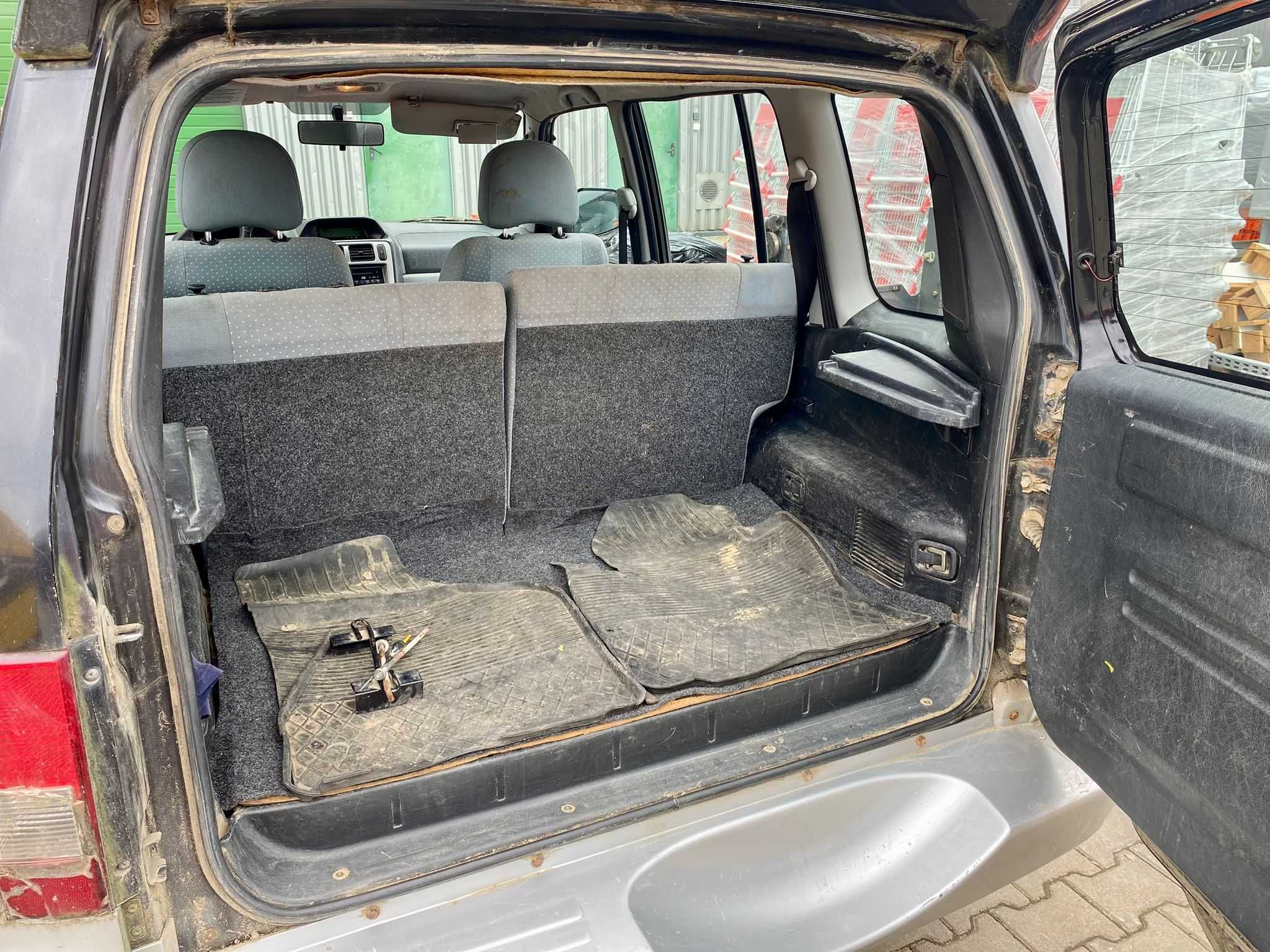 Mitsubishi Pajero Pinin 1.8