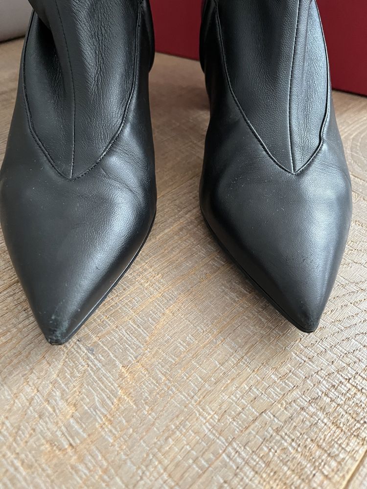 Ботильйони Valentino size 39 оригінал