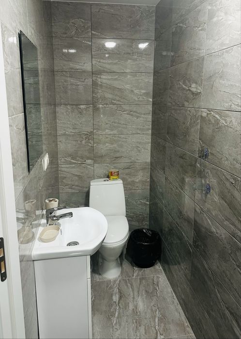 Оренда затишної новенької 2-кімнатної квартири апартаментів подобово