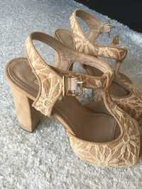 Sandalias altas nude 36