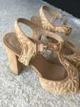 Sandalias altas nude 36